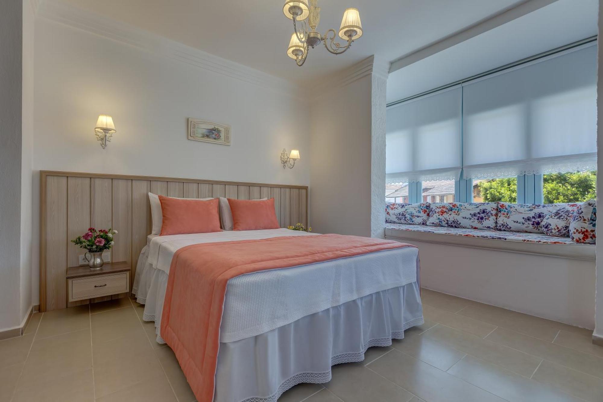 Bellapietra Hotel Алачати Номер фото