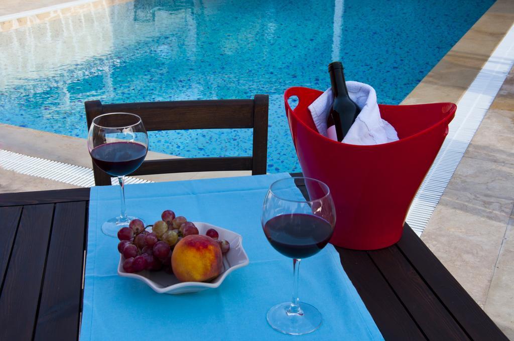 Bellapietra Hotel Алачати Экстерьер фото