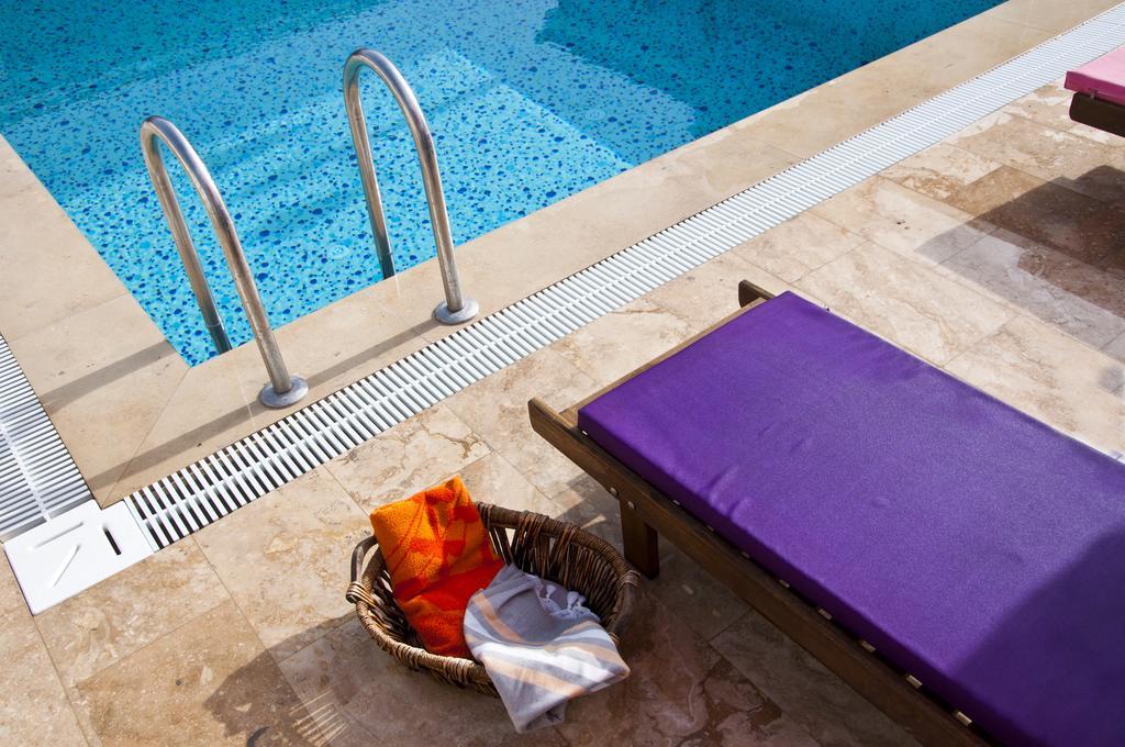 Bellapietra Hotel Алачати Экстерьер фото